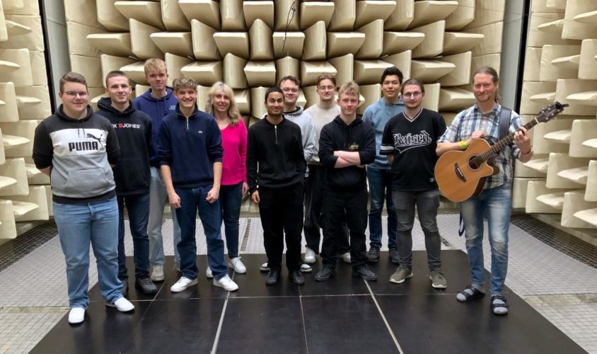 Besuch an der Technischen Hochschule Deggendorf  „Raum der Stille“ und die „Stimme Gottes“